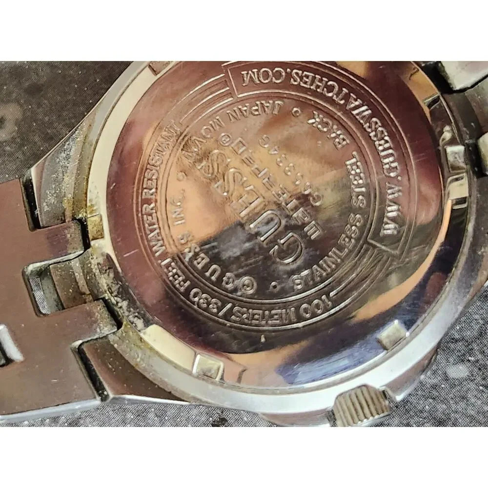 Guess Water Pro Watch Men Silver Tone Black Dial‎ Date